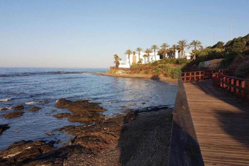5* Stunning Golf & Sea Apartment Mijas Extérieur photo